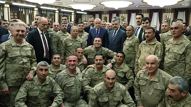 Külliye'de dikkat çeken iftar: Erdoğan'dan strateji vurgusu