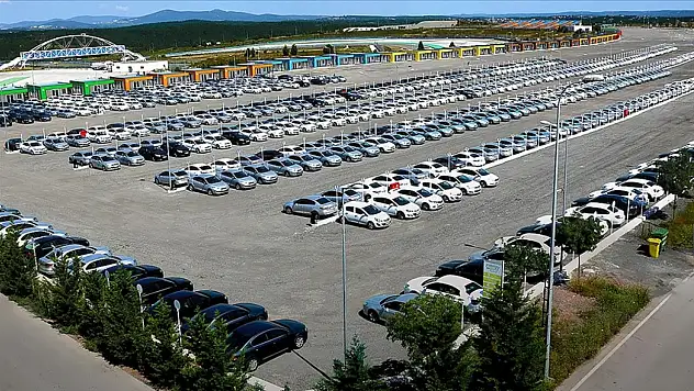 Küresel ticaret yavaşladı, Türkiye otomotivde nasıl büyüdü?