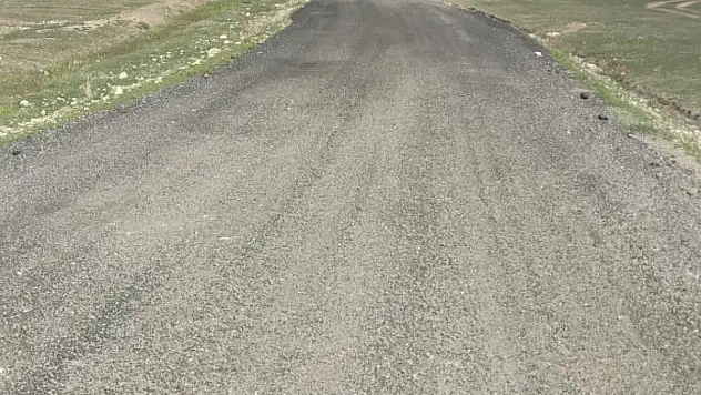 Kutlubulak köy yolunda iyileştirme çalışması tamamlandı