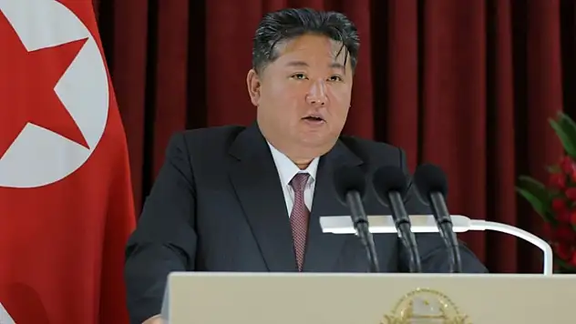 Kuzey Kore'de Yıl Dönümü Töreninde Başkan Kim'in Sosyalizm ve Nükleer Mesajı Öne Çıktı