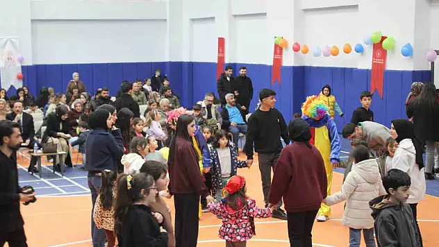 Malazgirt'te Ramazan etkinliği çocukların neşesiyle renklendi