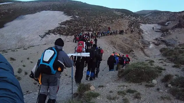 Malazgirt Zaferi'nin 954. Yılı Anısına Süphan Dağı'na Tırmanış Etkinliği Düzenleniyor