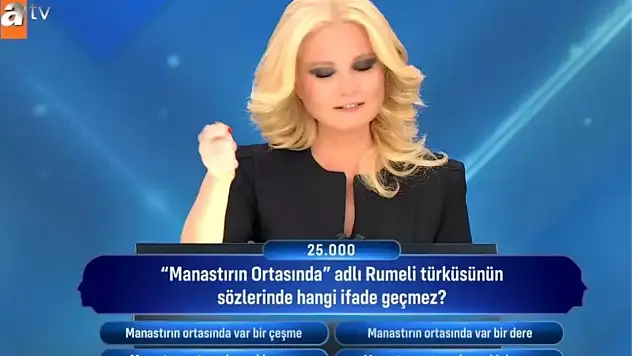 Manastırın Ortasında adlı Rumeli türküsünün sözlerinde hangi ifade geçmez?