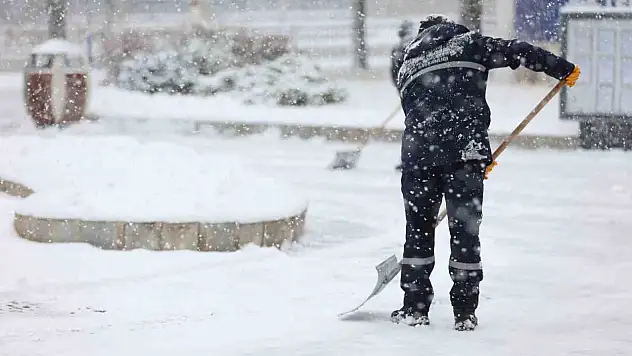 Meteoroloji'den kritik uyarı: Çığ, buzlanma ve don riski kapıda