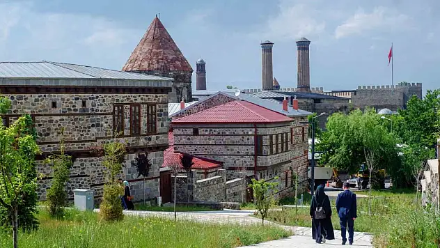 Meteoroloji'den Uyarı: Yağışlı Hava Koşulları Yolda