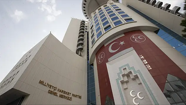 MHP'nin liderlik okulu 16 yılda 780 mezuna ulaştı