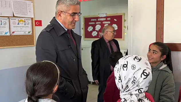 Milli Eğitim Müdürü Şen öğrencilerle bir araya geldi