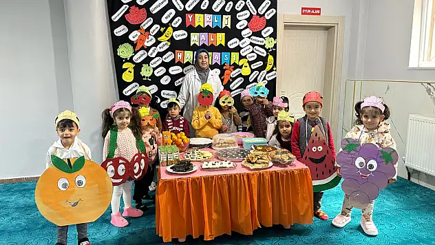 Minikler, uygulamalı etkinlikle sabretmenin önemini keşfetti
