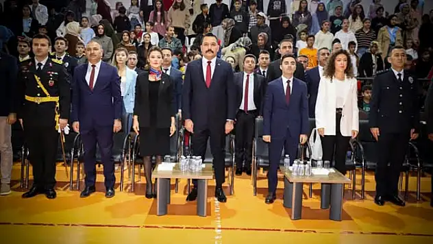 Muradiye'de 29 Ekim Cumhuriyet Bayramı Coşkuyla Kutlandı