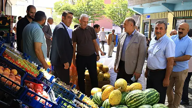 Muradiye'de Kaldırımlar Vatandaşların: Belediye'den Önemli Düzenleme