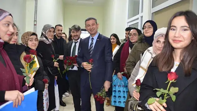 Muş'a Atanan 462 Öğretmen Görevine Başladı