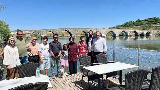 Muş Alparslan Üniversitesi'nde Malazgirt Zaferi temalı bilim kafe etkinliği gerçekleştirildi