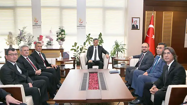 Muş Alparslan Üniversitesi Rektörü ve Heyeti Siirt Üniversitesinde