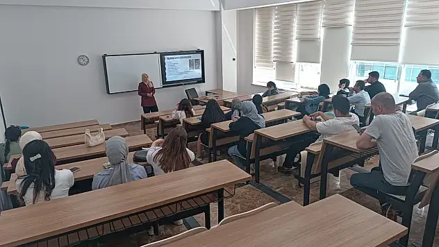 Muş Alparslan Üniversitesinde TÜBİTAK Bursu ile Yurt Dışında Akademik Deneyim Semineri Düzenlendi