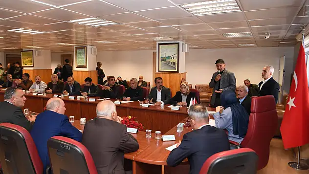 Muş Belediyesi Kasım Ayı Meclisinde Yurttaşlara Söz Hakkı Tanıdı