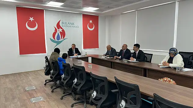 Muş Bulanık'ta Halk Günü Toplantısı Gerçekleştirildi