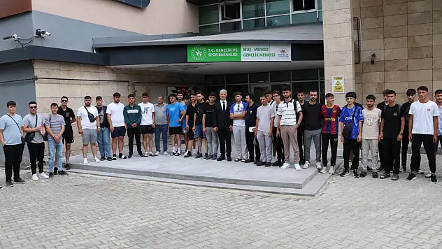Muş Gençlik ve Spor İl Müdürü'nden İstanbul'a Gidecek Gençlere Hayırlı Yolculuk Dileği