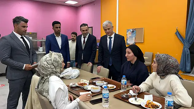 Muş İl Müdürü Yusuf Kılıç, Muş Malazgirt Yurdu'nu Ziyaret Etti