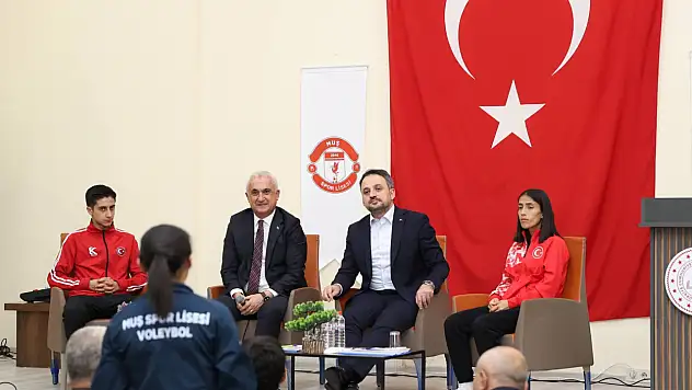 Muş Spor Lisesi'ne Anlamlı Ziyaret