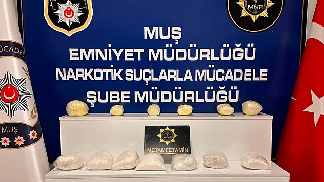 Muş'ta 17 kilo 737 gram sentetik uyuşturucu ele geçirildi