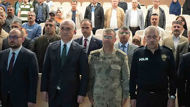 Muş'ta 'Gençliğine İyi Bak 2 Projesi İçin Tanıtım Toplantısı Gerçekleştirildi