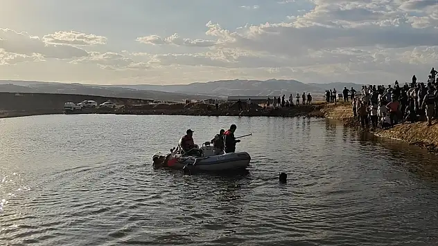 Muş'ta gölete giren çocuk boğularak hayatını kaybetti
