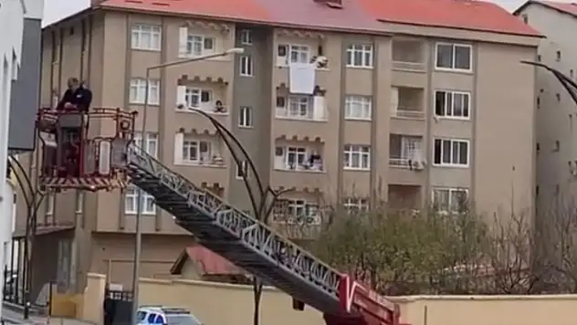 Muş'ta intihar girişiminde bulunan şahıs, ekiplerin zamanında müdahalesiyle kurtarıldı