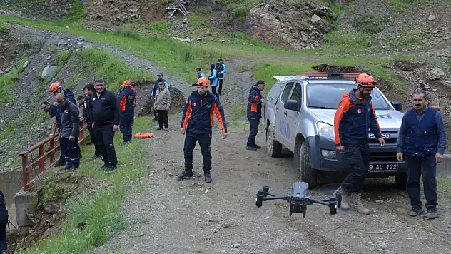 Muş'ta kaybolan kadını arama çalışmaları 5'inci gününde