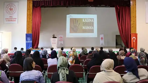 Muş'ta Kurum Personeline Kadına Yönelik Şiddet Semineri Düzenlendi