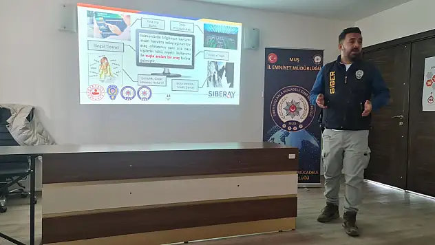 Muş'ta Siber Suçlara Karşı Farkındalık Eğitimi Düzenlendi
