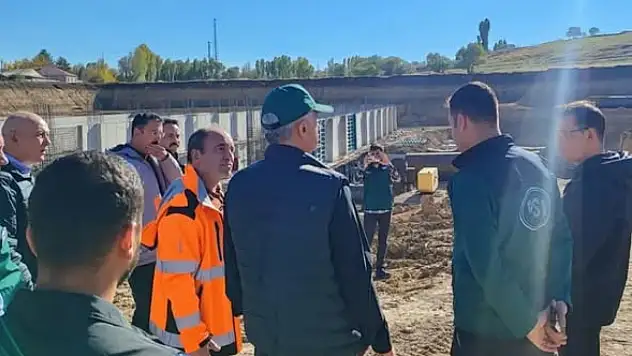 Muş Valisi Avni Çakır, Muş Ovası Pompaj Sulaması Projesini Yerinde İnceledi