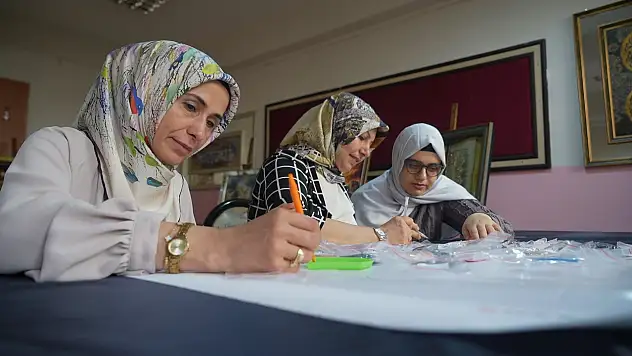Muşlu kadınların hazırladığı tablo Osimhen'i duygulandırdı