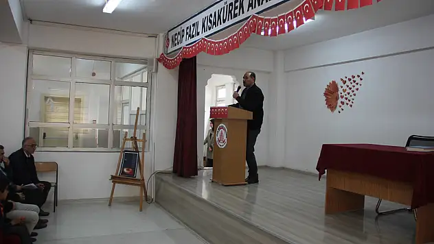 Necip Fazıl Kısakürek Anadolu İmam Hatip Lisesinde Okul Aile Birliği Toplantısı Gerçekleştirildi