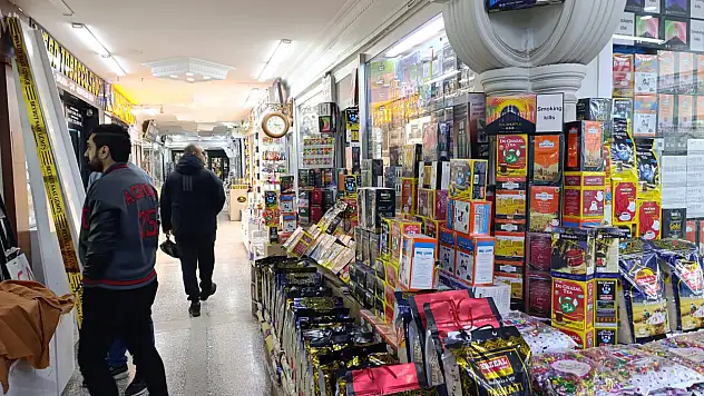 Nevruz tatilinde İranlılar gelmedi Doğubayazıt esnafı kara kara düşünüyor
