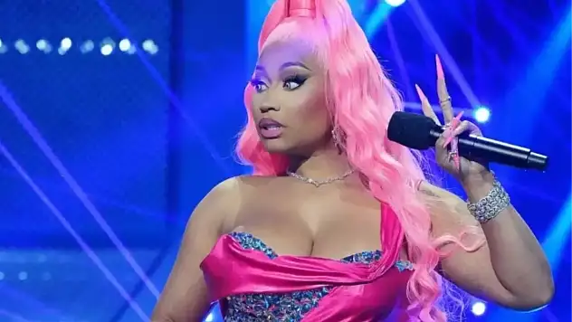 'Nicki Minaj öldü mü yaşıyor mu neden öldü' ?