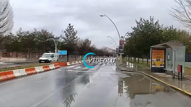Nisan yağmurları Ağrı'ya ulaştı hafif yağış etkili oldu