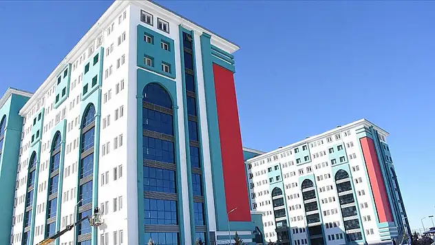 Öğretmen adayları hangi şehirde eğitim alacak?