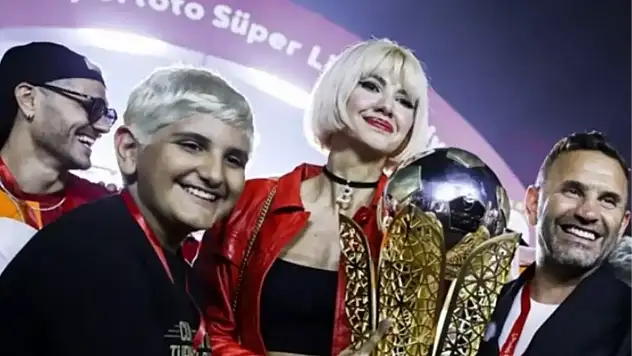 Okan Buruk eski eşi Nihan Akkuş kimdir? Okan Buruk evli mi, boşandı mı, sevgilisi var mı?
