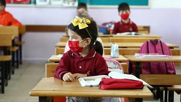 Okullarla birlikte enfeksiyon alarmı başlıyor