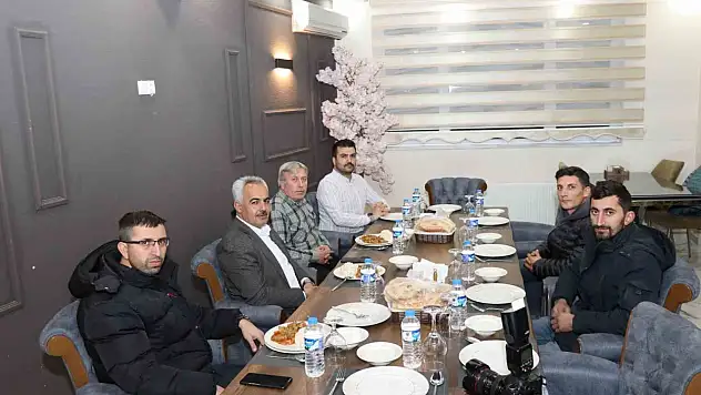 Oltu Belediye Başkanı gazetecilerle buluştu