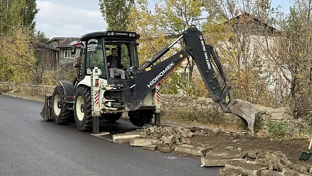 Oltu Belediyesi'nden Aslanpaşa Mahallesi'ne Modern Yol ve Kaldırım Düzenlemesi