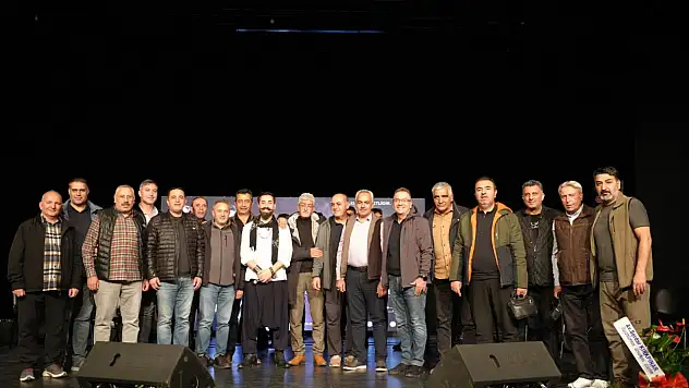 Oltulu Sanatçı Osman Korkmaz'ın Albüm Heyecanı Erzurum'da Paylaşıldı