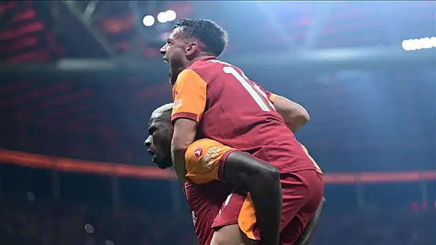 Osimhen'den tarihi gol, Galatasaray'dan tarihi zafer!