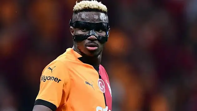 Osimhen maske neden takıyor? Osimhen'in yüzü ne oldu? Osimhe'nin yüzünü kim kırdı? Osimhen neden maske takıyor Skriniar?
