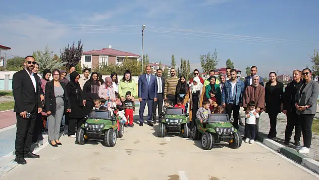 Özel Eğitim Öğrencileri Trafik Kurallarını Eğlenerek Öğrendi