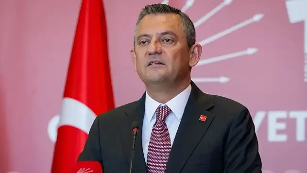 Özgür Özel'e saldırıya Kars'tan kınama: 'Şiddet demokrasiye zarar verir!'