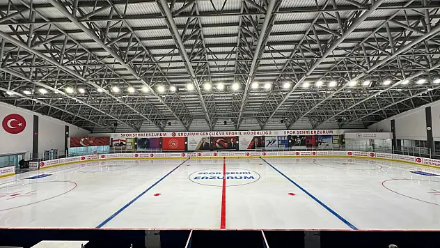 Palandöken 500'lük Buz Kompleksi Yenilenen Yüzüyle Hizmete Açıldı