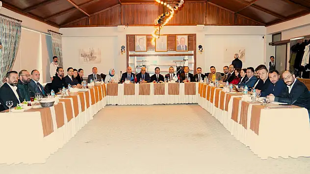 Palandöken Ekonomik Forumu 2025 istişare toplantısı Snowdora'da gerçekleşti