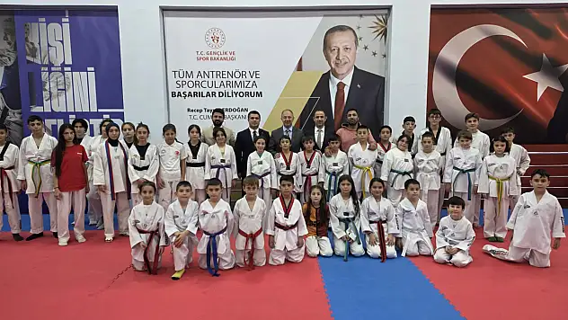 Palandöken İlçesinde Spor Rüzgarı Esti