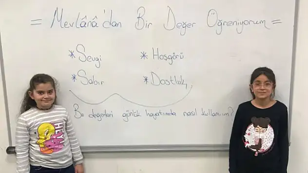 Pasinler Gençlik Merkezi'nde Mevlânâ Haftası'na özel atölye çalışması düzenlendi